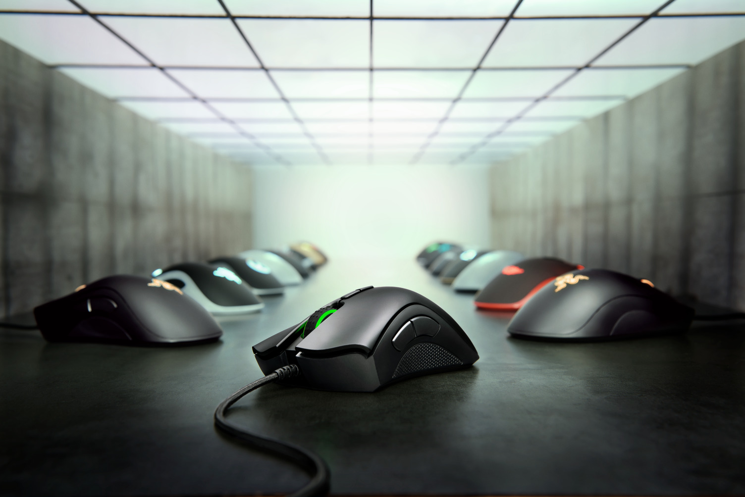 DeathAdder Elite 2018 Studio Shot